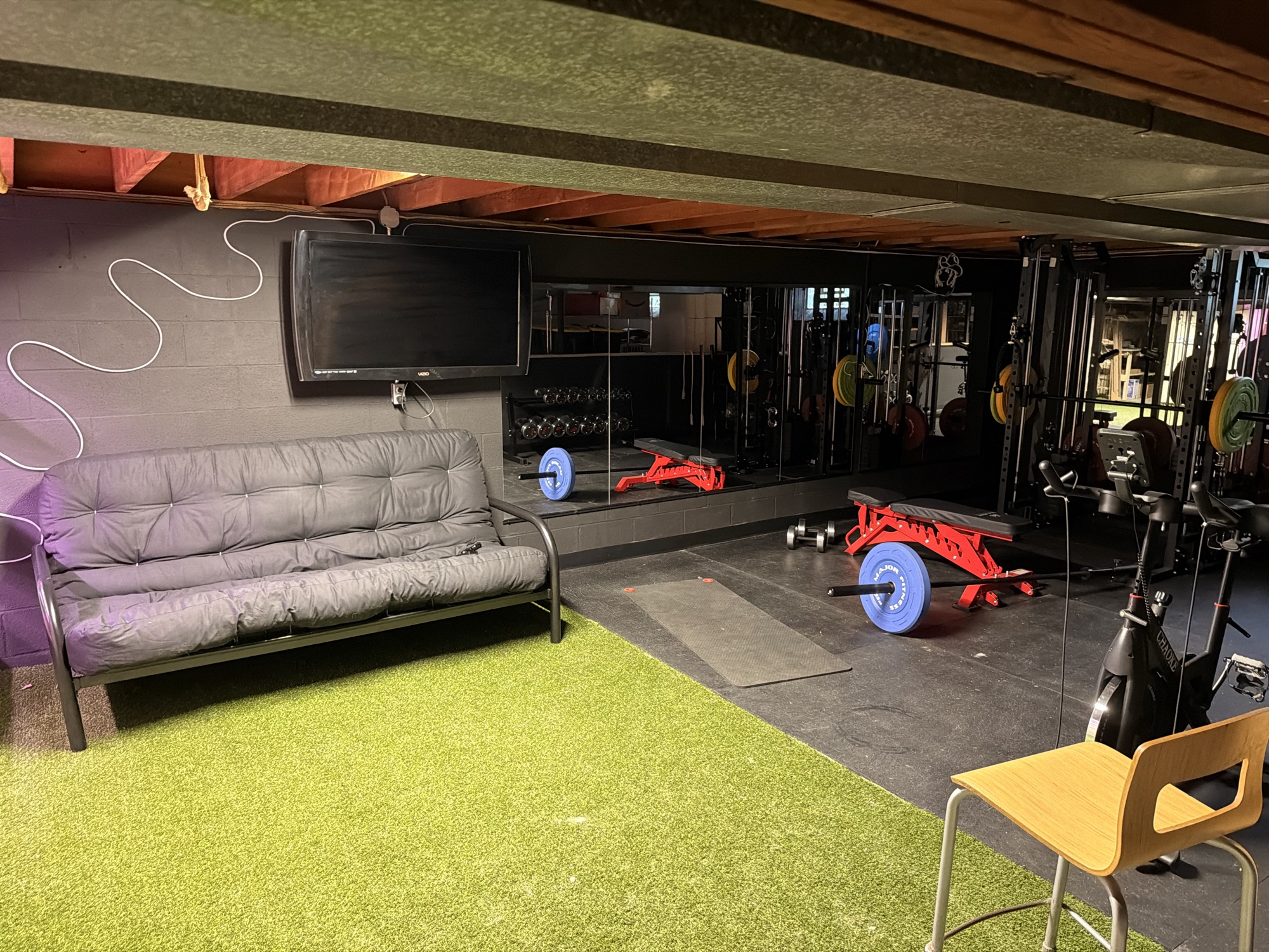 Finished gym mirror wall